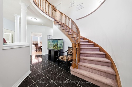 79 Twin Willow Crescent E, Brampton, ON - Indoor Photo Showing Other Room