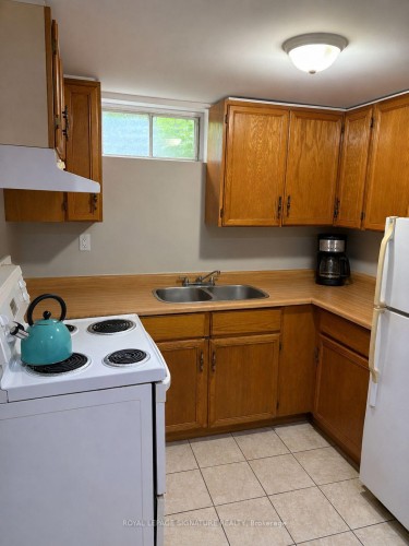 Lower-137 Madoc Drive , Brampton, ON L6V 2A5 2