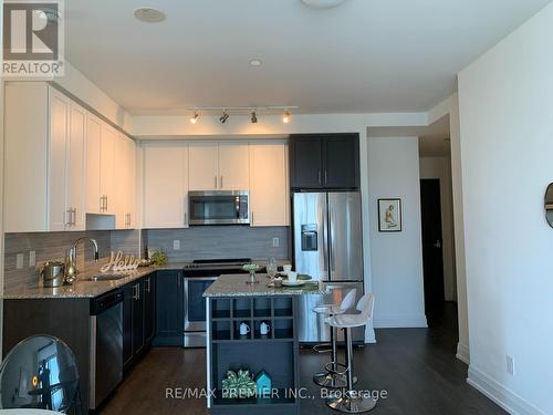 Pho2 - 3600 Highway 7, Vaughan, ON - Indoor Photo Showing Kitchen