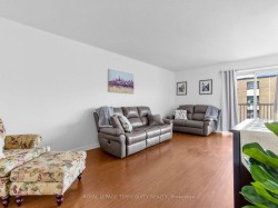 404-8 Kingsbridge Court Toronto, ON M2R 1L5