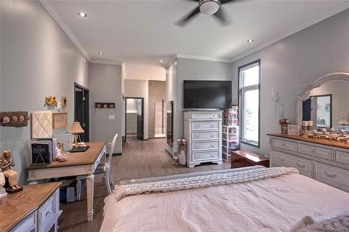 186 Bridgeview Dr, St Clements, MB - Indoor Photo Showing Bedroom
