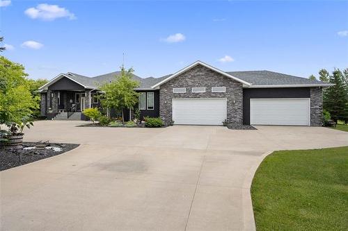 186 Bridgeview Dr, St Clements, MB - Outdoor With Facade