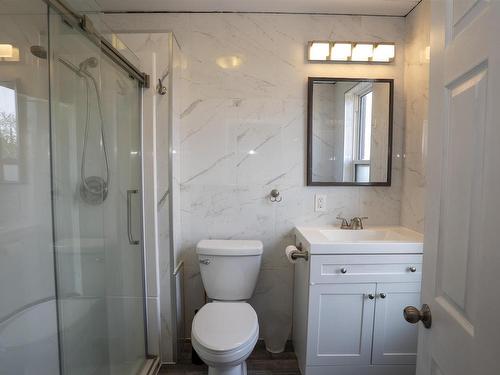 503 Prince Arthur Boulevard, Thunder Bay, ON - Indoor Photo Showing Bathroom