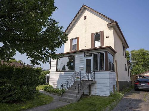 503 Prince Arthur Boulevard  Thunder Bay, ON P7C 3M5