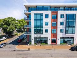310 25 Alderney Drive  Dartmouth, NS B2Y 0E4