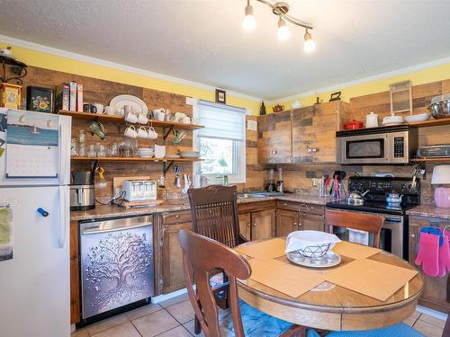 182 Parkwood Crescent, Charlottetown, PE 