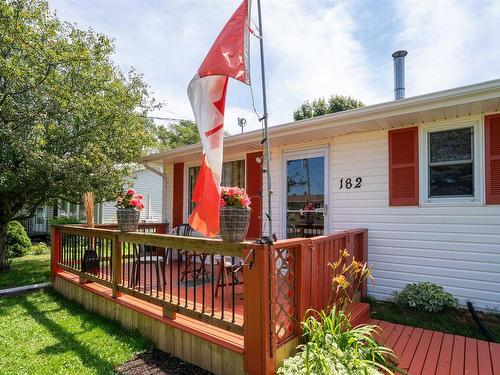182 Parkwood Crescent, Charlottetown, PE 