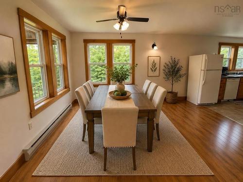 63 Old Post Road, East Chester, NS - Indoor Photo Showing Dining Room