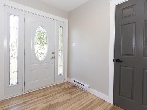 39 Rogers Avenue, Amherst, NS - Indoor Photo Showing Other Room