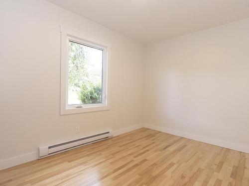 39 Rogers Avenue, Amherst, NS - Indoor Photo Showing Other Room