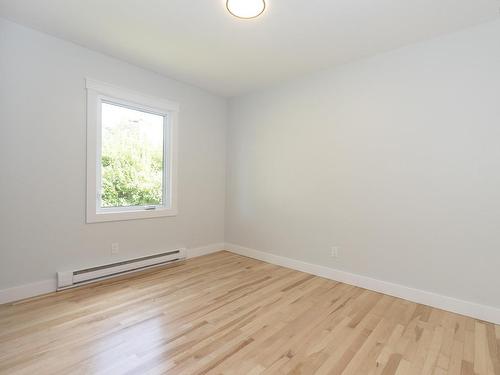 39 Rogers Avenue, Amherst, NS - Indoor Photo Showing Other Room