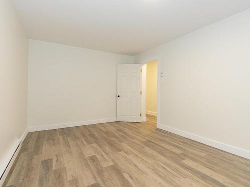 39 Rogers Avenue, Amherst, NS - Indoor Photo Showing Other Room