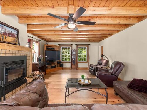 321 Ashland Road, Martock, NS - Indoor Photo Showing Living Room With Fireplace