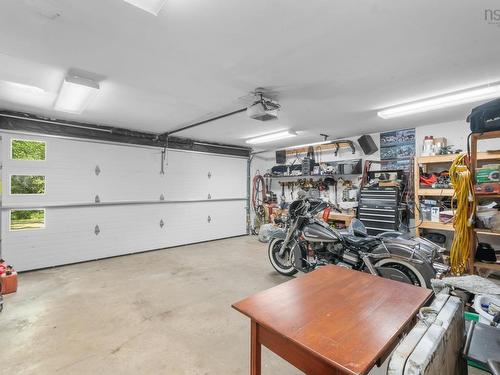 321 Ashland Road, Martock, NS - Indoor Photo Showing Garage