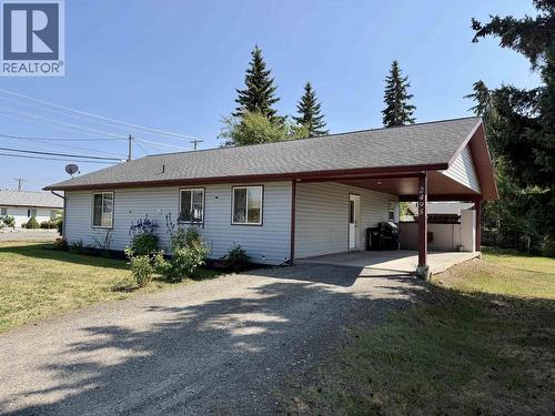 2495 LAMPITT AVENUE  Vanderhoof, BC V0J 3A0