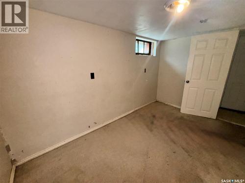 303 4Th Avenue W, Biggar, SK - Indoor Photo Showing Other Room