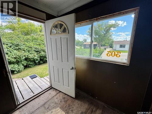 303 4Th Avenue W, Biggar, SK -  With Exterior