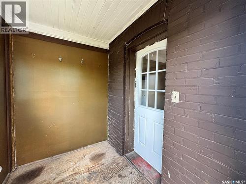 303 4Th Avenue W, Biggar, SK - Outdoor With Exterior