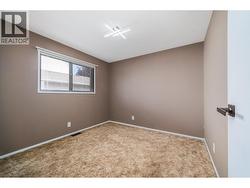 Bedroom 2 - 