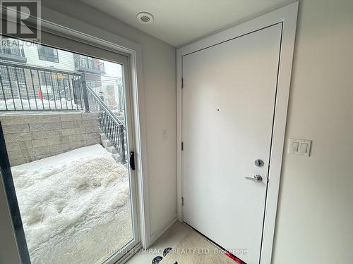 L8 - 40 PALACE STREET , Kitchener, Ontario N2E 3Z4 5