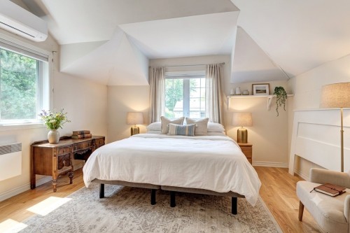Chambre à coucher principale - 1295 Rue Bourgeois, Laval (Sainte-Dorothée), QC - Indoor Photo Showing Bedroom
