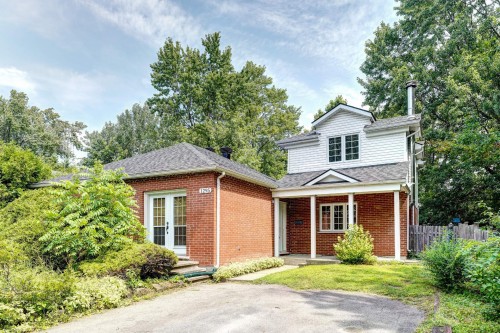 Façade - 1295 Rue Bourgeois, Laval (Sainte-Dorothée), QC - Outdoor