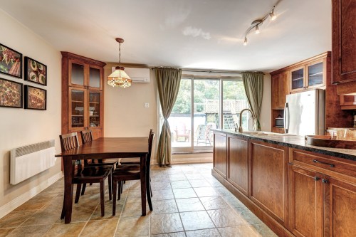 Salle à manger - 1295 Rue Bourgeois, Laval (Sainte-Dorothée), QC - Indoor Photo Showing Dining Room