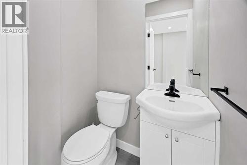 68 Laguna Close Ne, Calgary, AB 