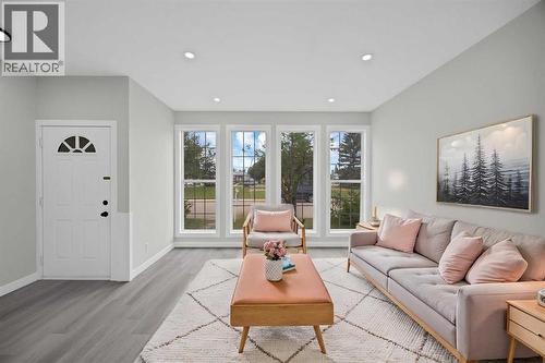 68 Laguna Close Ne, Calgary, AB 