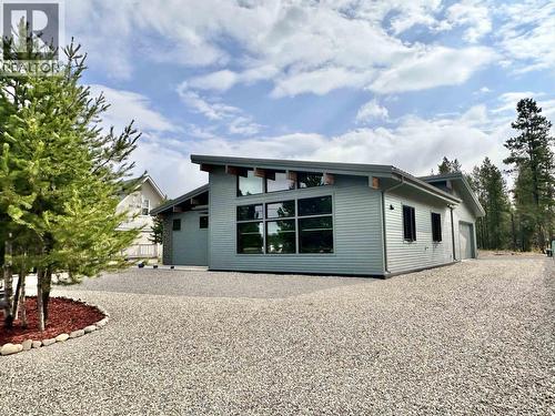 209 DOGWOOD STREET  Valemount, BC V0E 2Z0