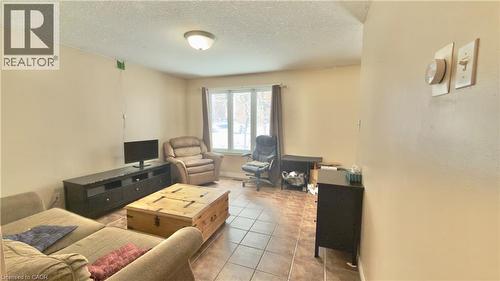 16 Marshall Street, Waterloo, ON - Indoor Photo Showing Other Room