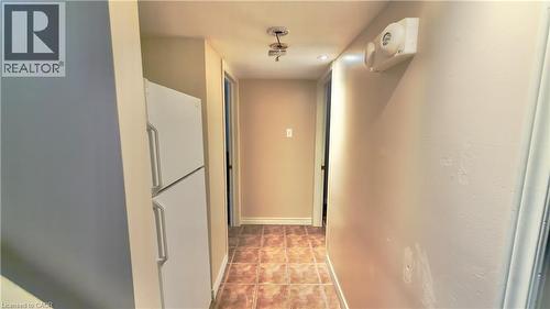 16 Marshall Street, Waterloo, ON - Indoor