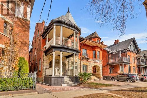 LOWER - 83 MADISON AVENUE , Toronto, Ontario M5R 2S3 3
