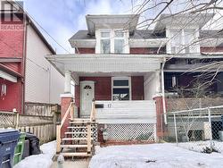 17 WINNIFRED AVENUE Toronto, ON M4M 2X2