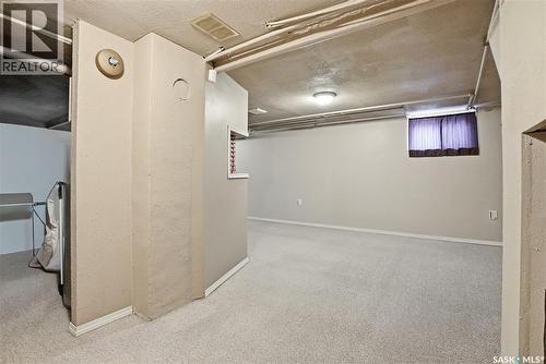 201 P Avenue N, Saskatoon, SK - Indoor