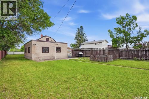 201 P Avenue N, Saskatoon, SK - Outdoor With Backyard