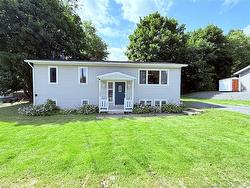 103 Gold ST Woodstock, NB E7M 1V4