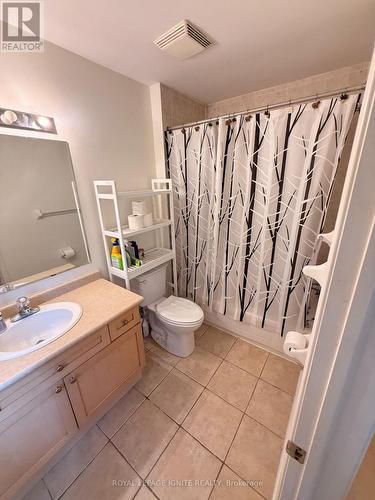 865 Shepherd Place, Milton, ON - Indoor Photo Showing Bathroom