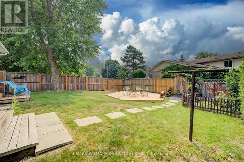 85 Foxhunt Road, Waterloo, ON - Outdoor