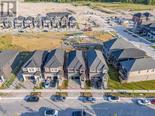 7 Barnyard Trail, Barrie, ON - Outdoor With View