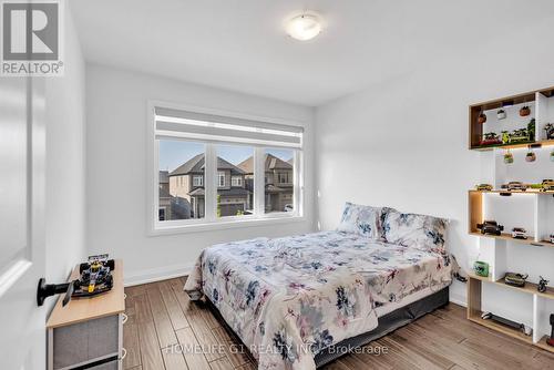 7 Barnyard Trail, Barrie, ON - Indoor Photo Showing Bedroom