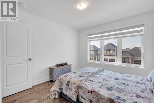 7 Barnyard Trail, Barrie, ON - Indoor Photo Showing Bedroom