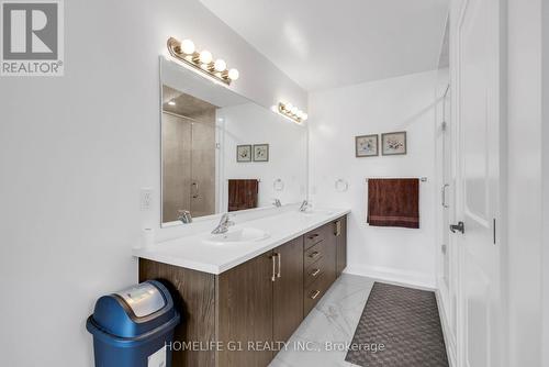 7 Barnyard Trail, Barrie, ON - Indoor Photo Showing Bathroom