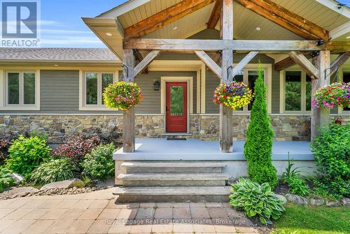 5594 First Line, Erin, ON - Outdoor With Deck Patio Veranda
