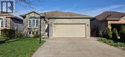 4628 FONTANA Windsor, ON N9G 3C8