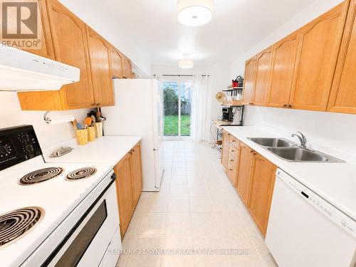 Kitchen - Main Level - 757 Clearcrest Crescent, Ottawa, ON - Indoor Photo Showing Kitchen With Double Sink
