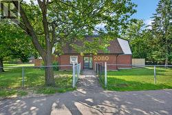 9J - 2080 OGILVIE ROAD Ottawa, ON K1J 7N8