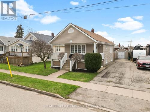 65 CHRISTMAS STREET  Port Colborne (Killaly East), ON L3K 1M4
