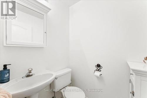 34 Mcsweeney Crescent, Ajax, ON - Indoor Photo Showing Bathroom