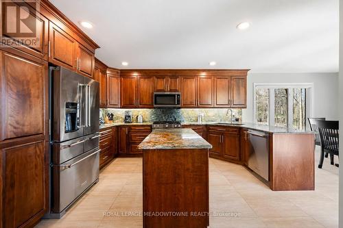 AI generated photo - 834603 4Th Line Ehs, Mono, ON - Indoor Photo Showing Kitchen With Double Sink